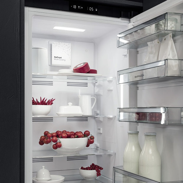 AURA ONE BUILT-IN COMBI-REFRIGERATOR 60CM