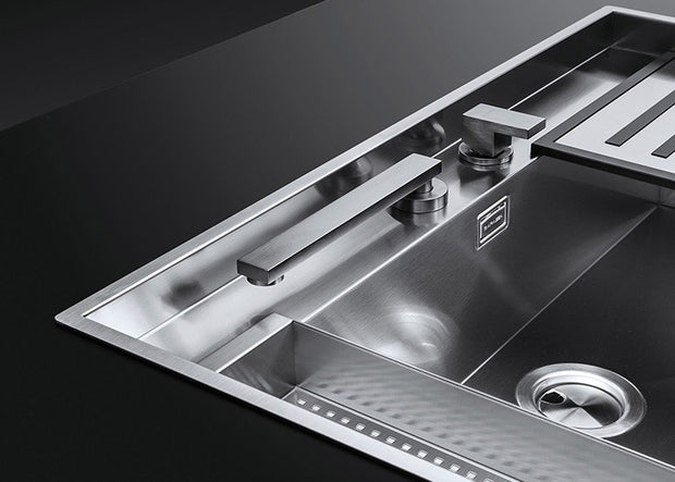 TAP MIXER B_FREE RETRACTIBLE UP & DOWN SATIN STAINLESS STEEL