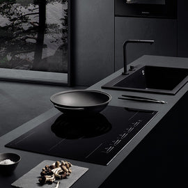 90 CM BUILT-IN AND FLUSH FLUSH SPACE