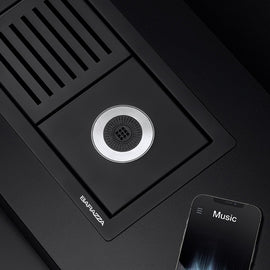 BLACK STAINLESS STEEL BLUETOOTH SPEAKER